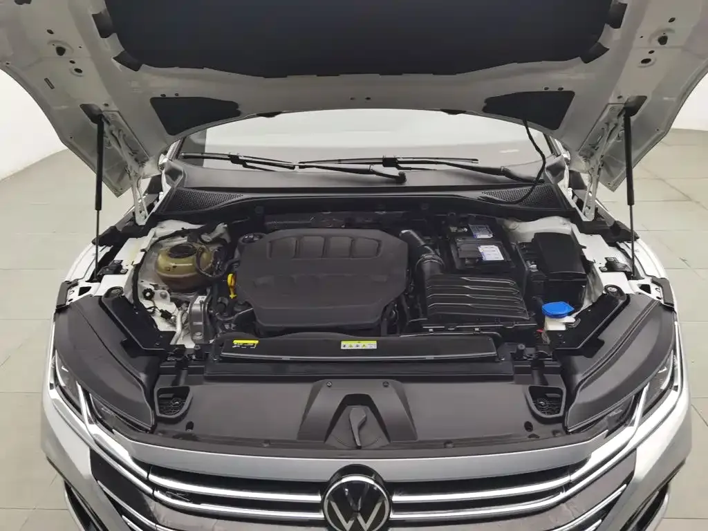 Volkswagen CC — фото 10