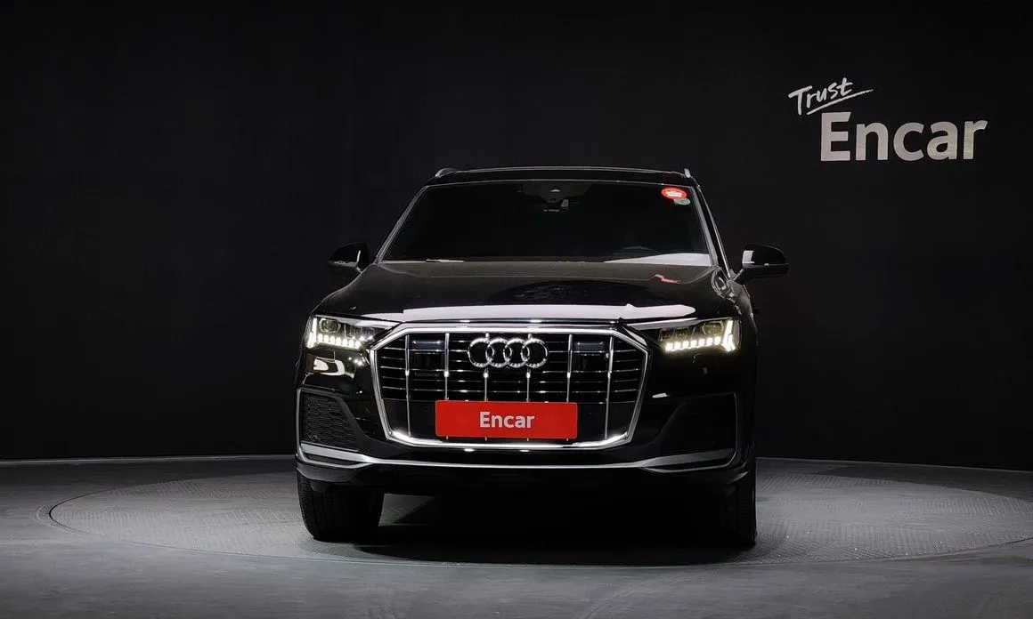Audi Q7 — фото 2