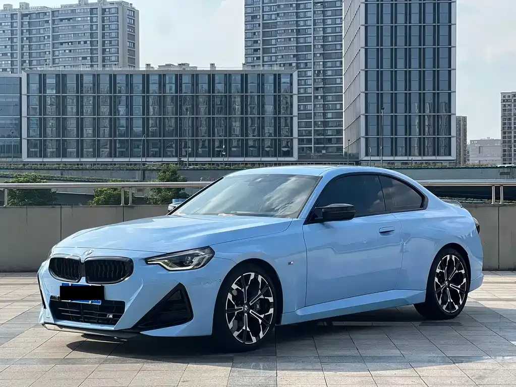 BMW M240i — фото 1