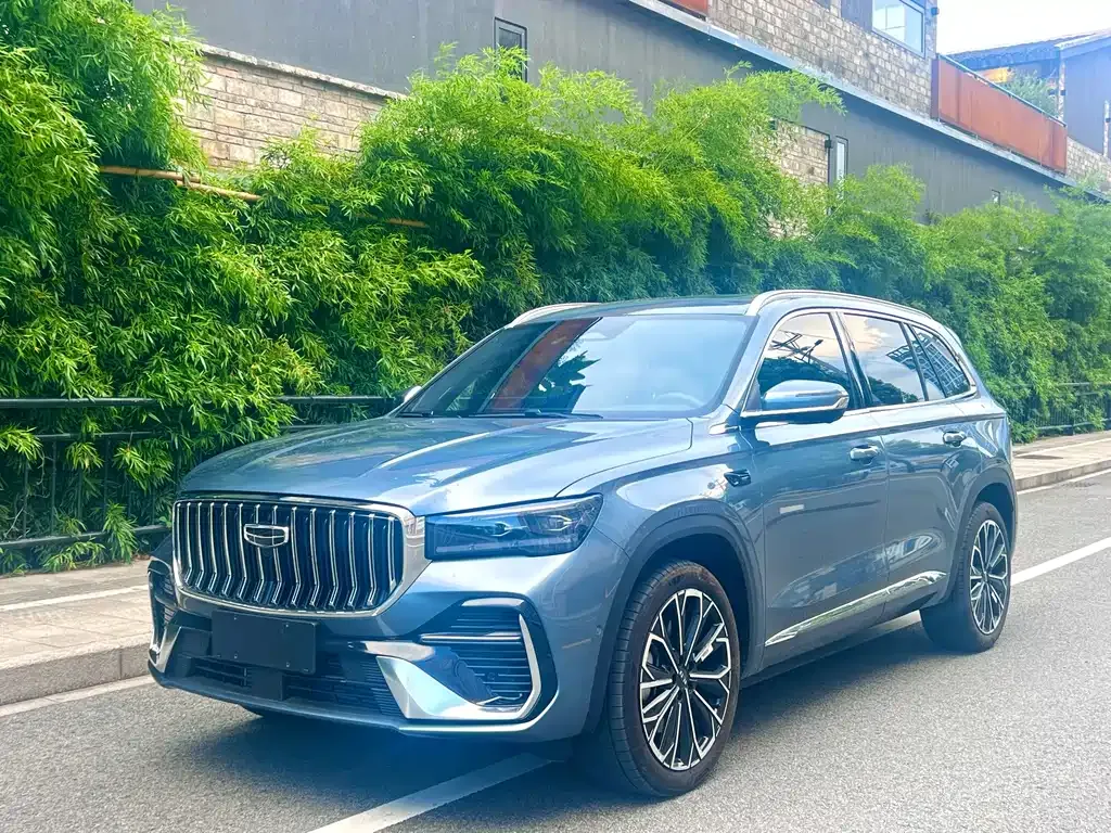 Geely Xingyue L — фото 1