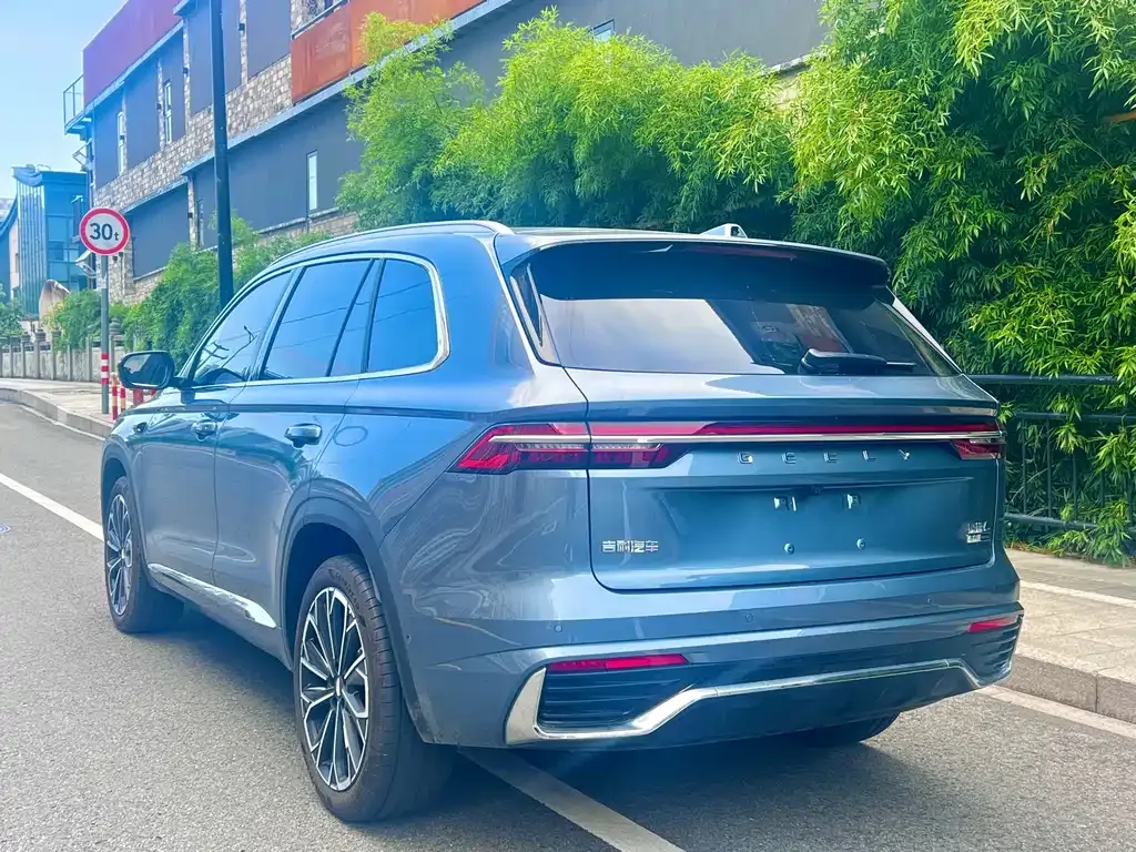 Geely Xingyue L — фото 6