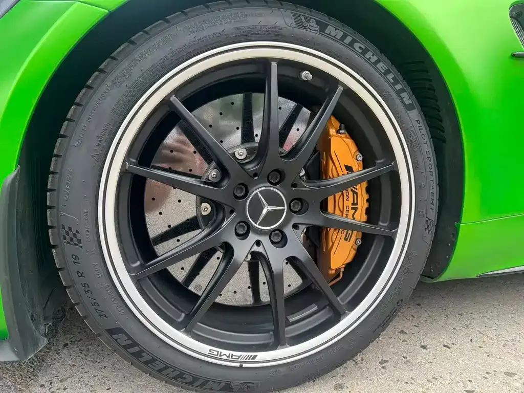 Mercedes-Benz AMG GT — фото 3