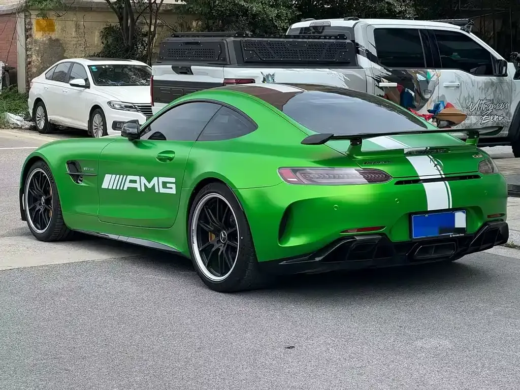 Mercedes-Benz AMG GT — фото 4