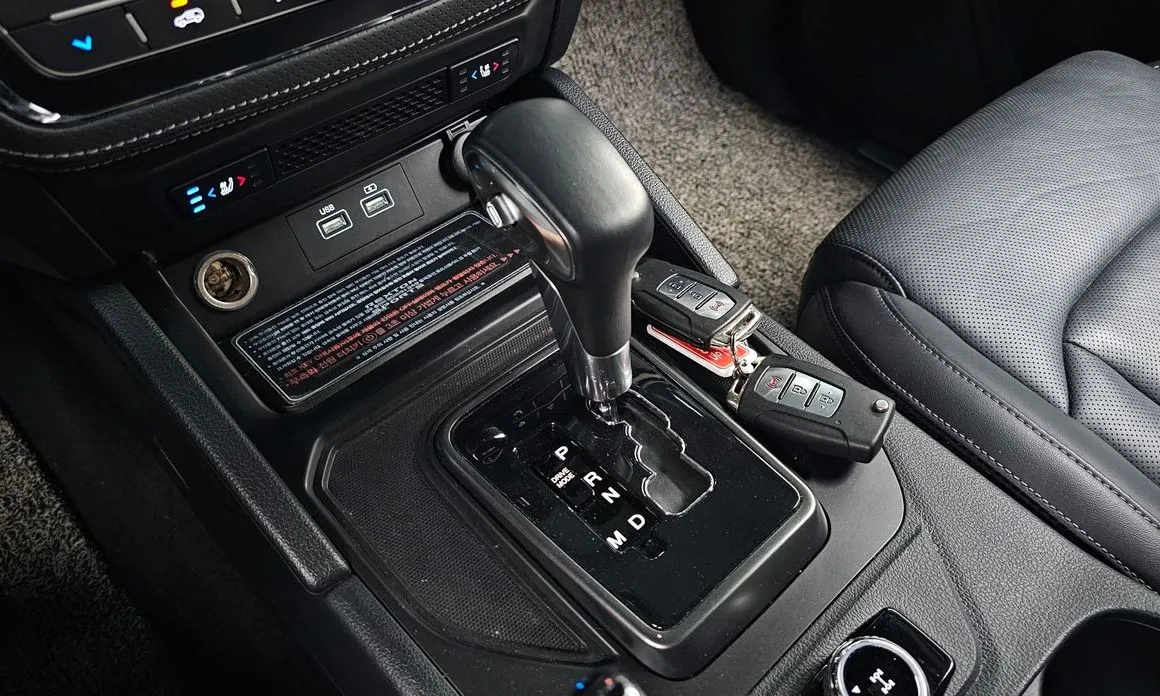 KG Mobility (Ssangyong) Rexton — фото 8