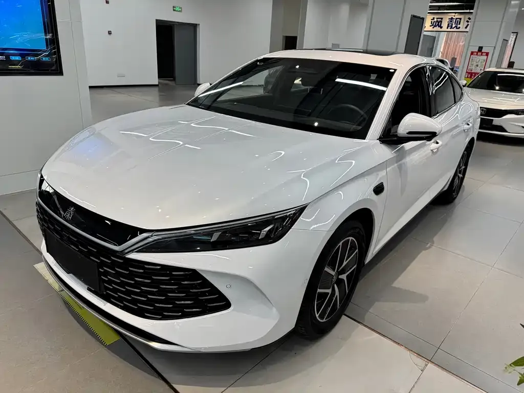 BYD Qin L — фото 1