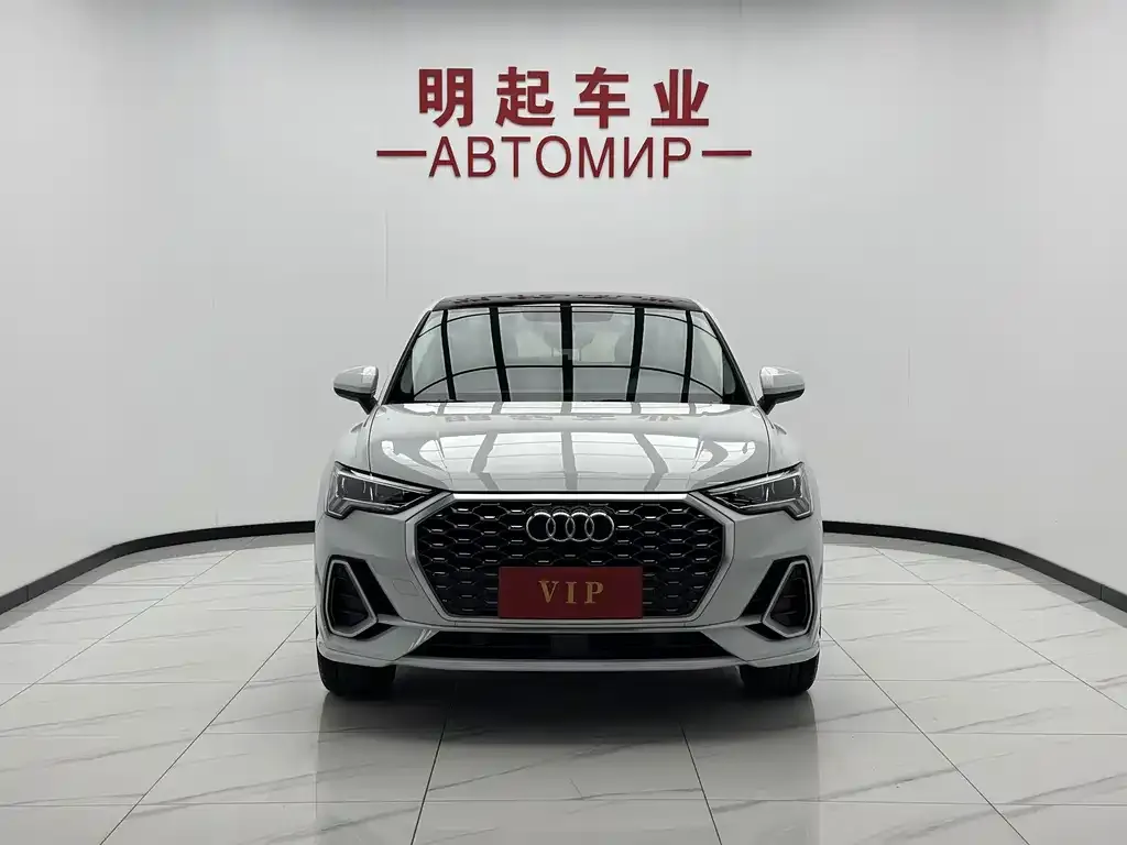 Audi Q3 Sportback — фото 2