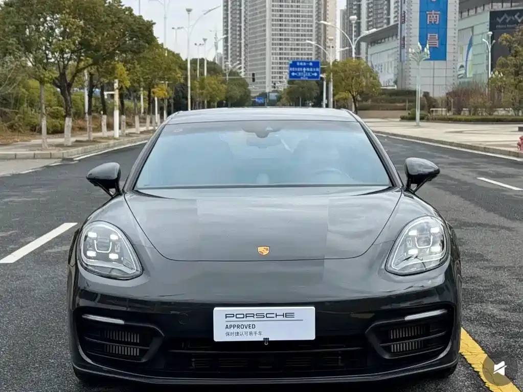 Porsche Panamera — фото 10