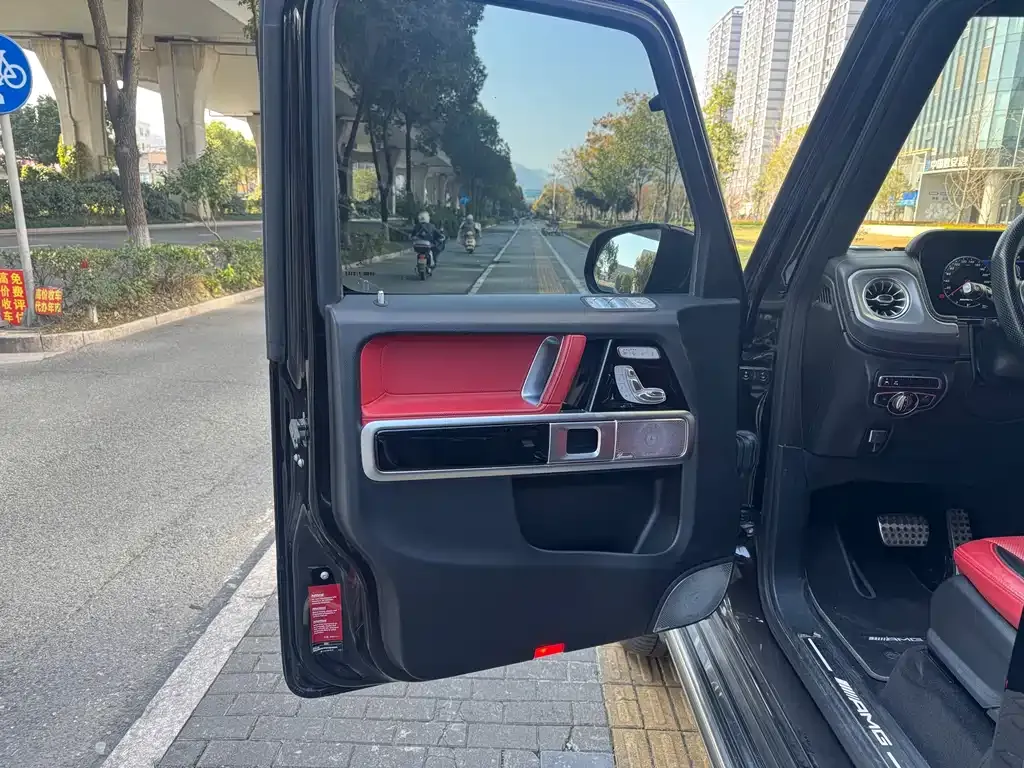 Mercedes-Benz G-Class AMG — фото 9