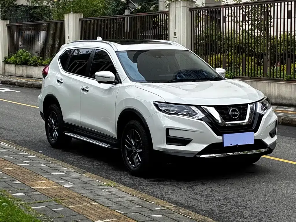 Nissan X-Trail — фото 3
