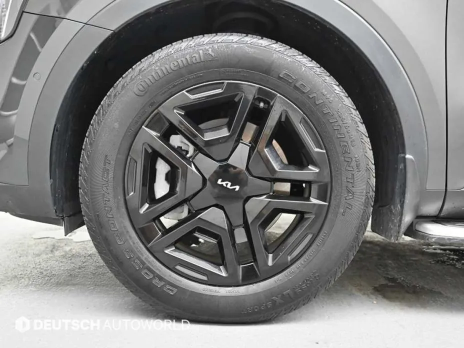 Kia Sorento — фото 9