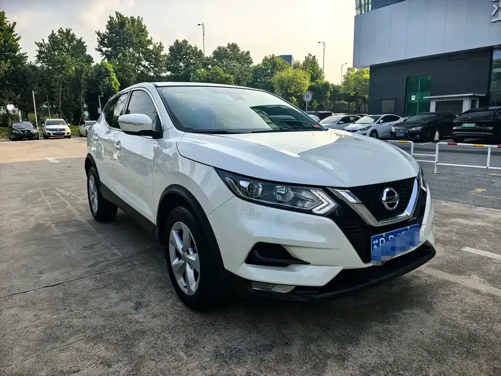 Nissan Qashqai — фото 3