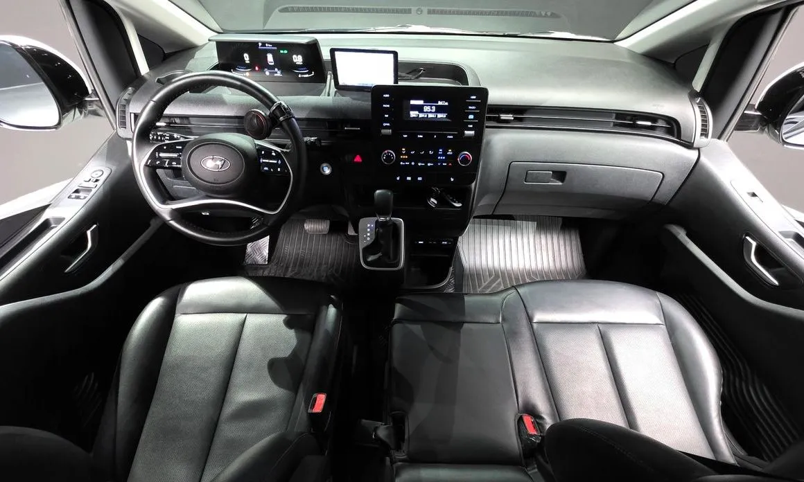Hyundai Staria — фото 9