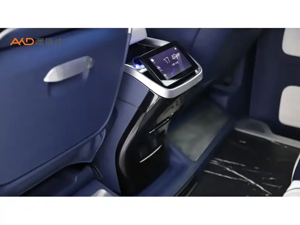 Mercedes-Benz Vito — фото 8