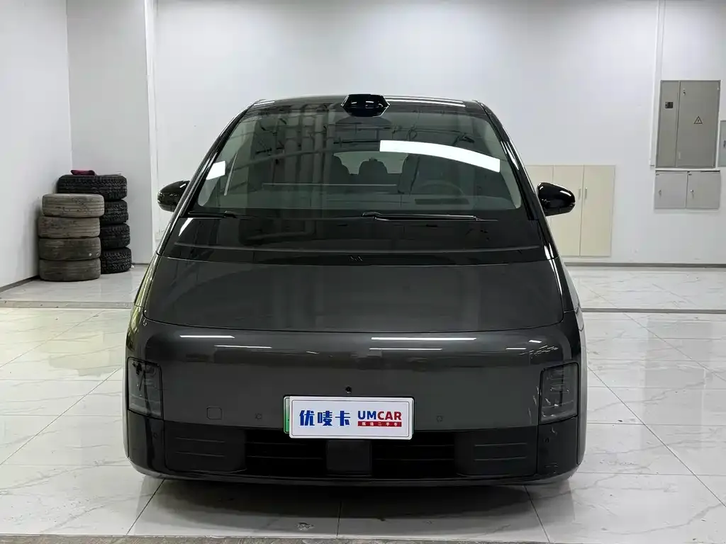 Li Auto MEGA — фото 4