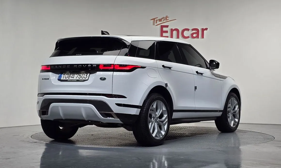 Land Rover Range Rover Evoque — фото 8