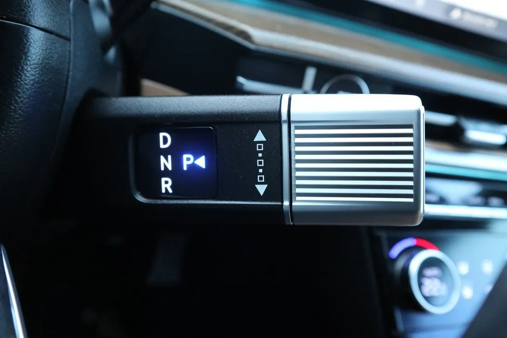 Hyundai Santafe — фото 2
