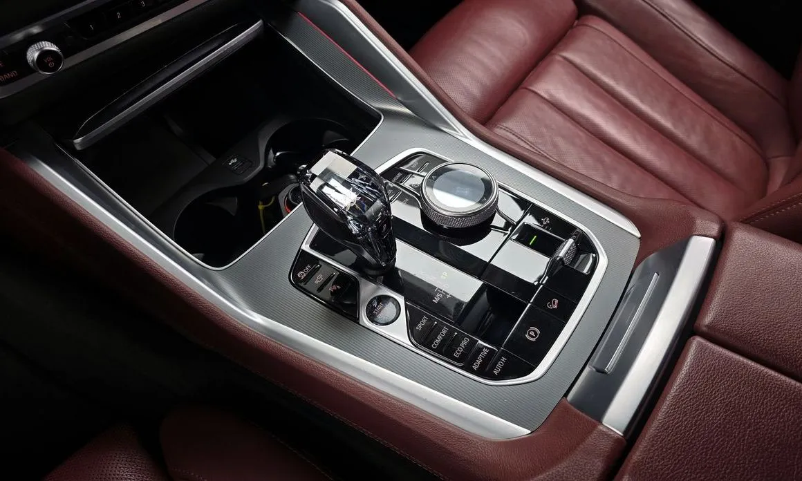 BMW X6 — фото 8