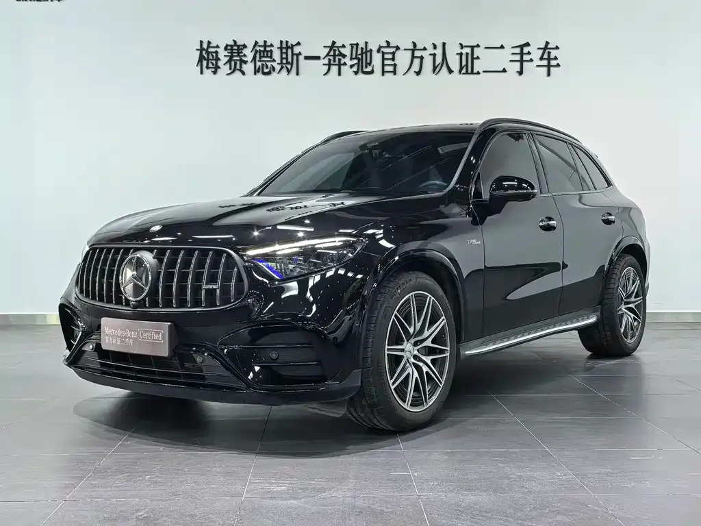 Mercedes-Benz GLC AMG — фото 1