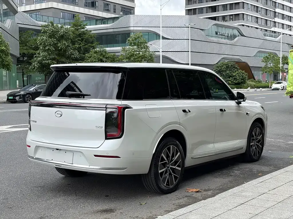 GAC Motor Trumpchi S9 — фото 8