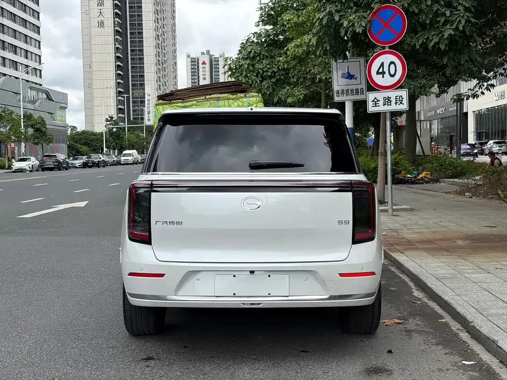 GAC Motor Trumpchi S9 — фото 10