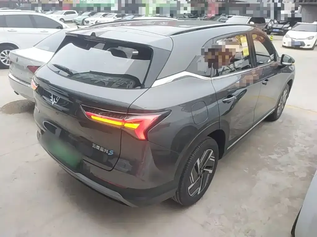 Wuling Xingguang S — фото 10