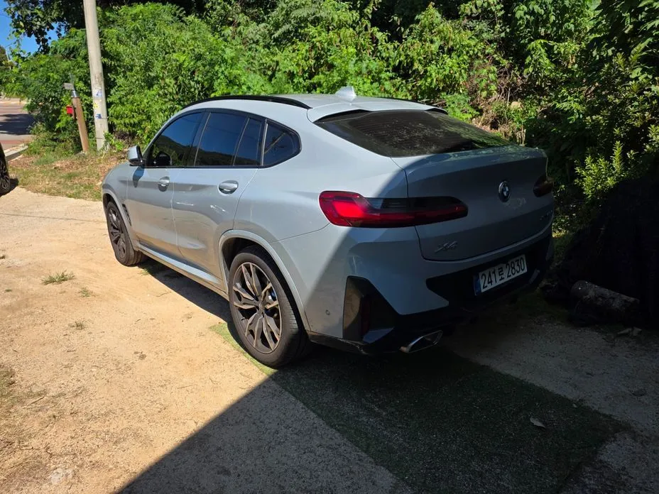 BMW X4 — фото 4