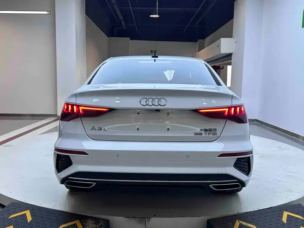 Audi A3 — фото 3