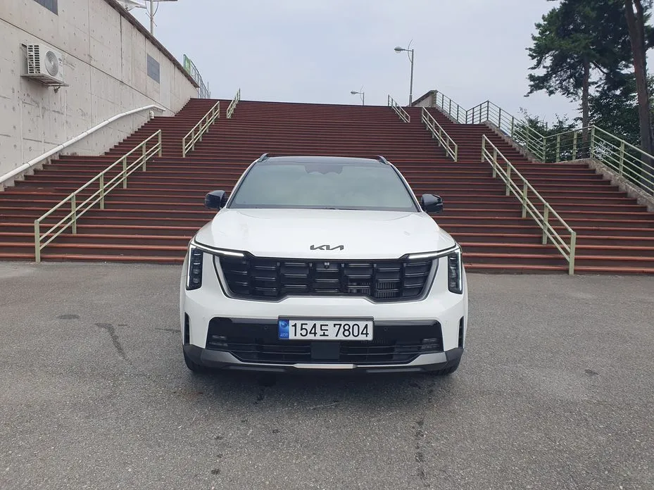 Kia Sorento — фото 2
