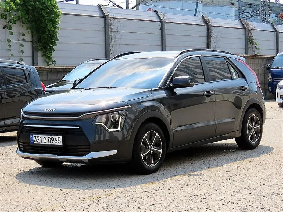 Kia Niro — фото 8
