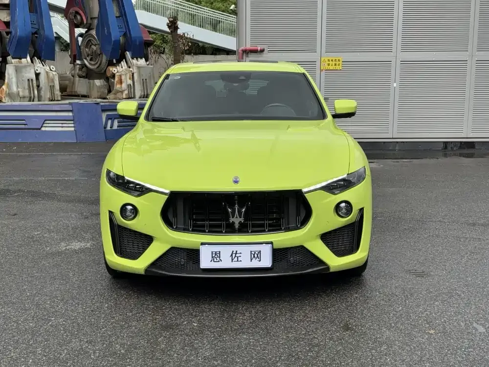 Maserati Levante — фото 4