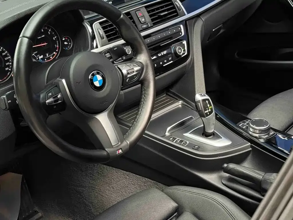 BMW 3 Series GT — фото 10