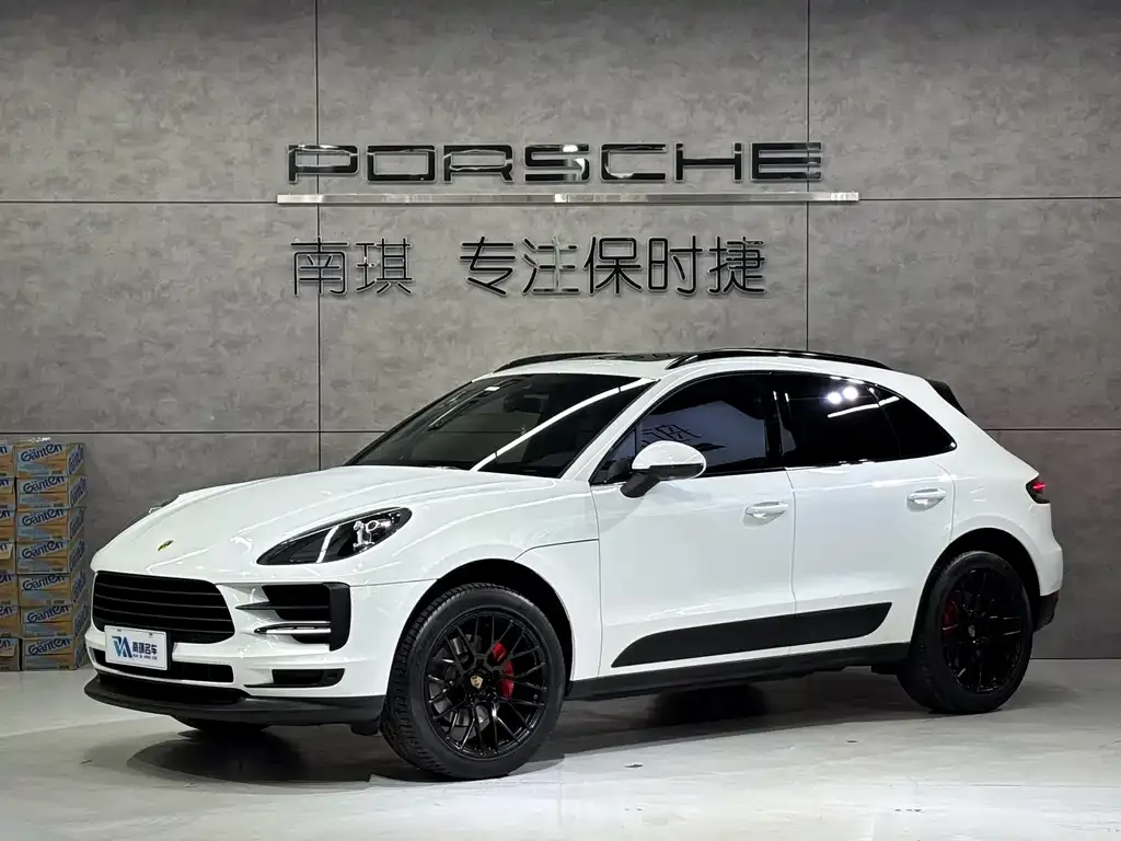 Porsche Macan — фото 1