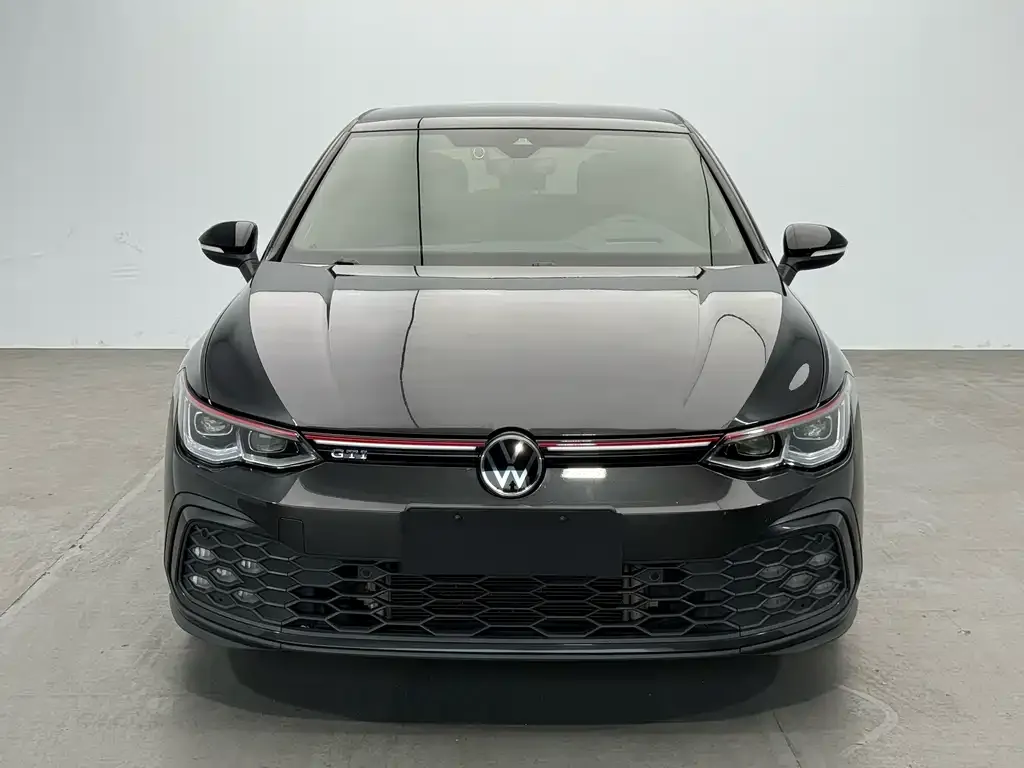 Volkswagen Golf GTI — фото 5