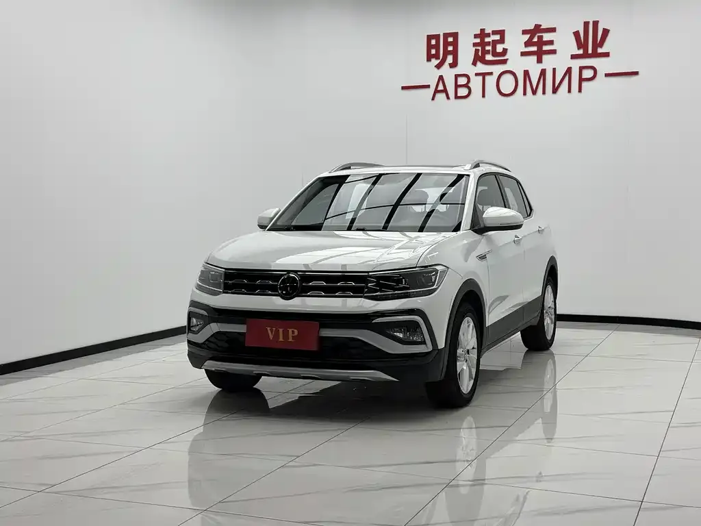 Volkswagen T-Cross — фото 10