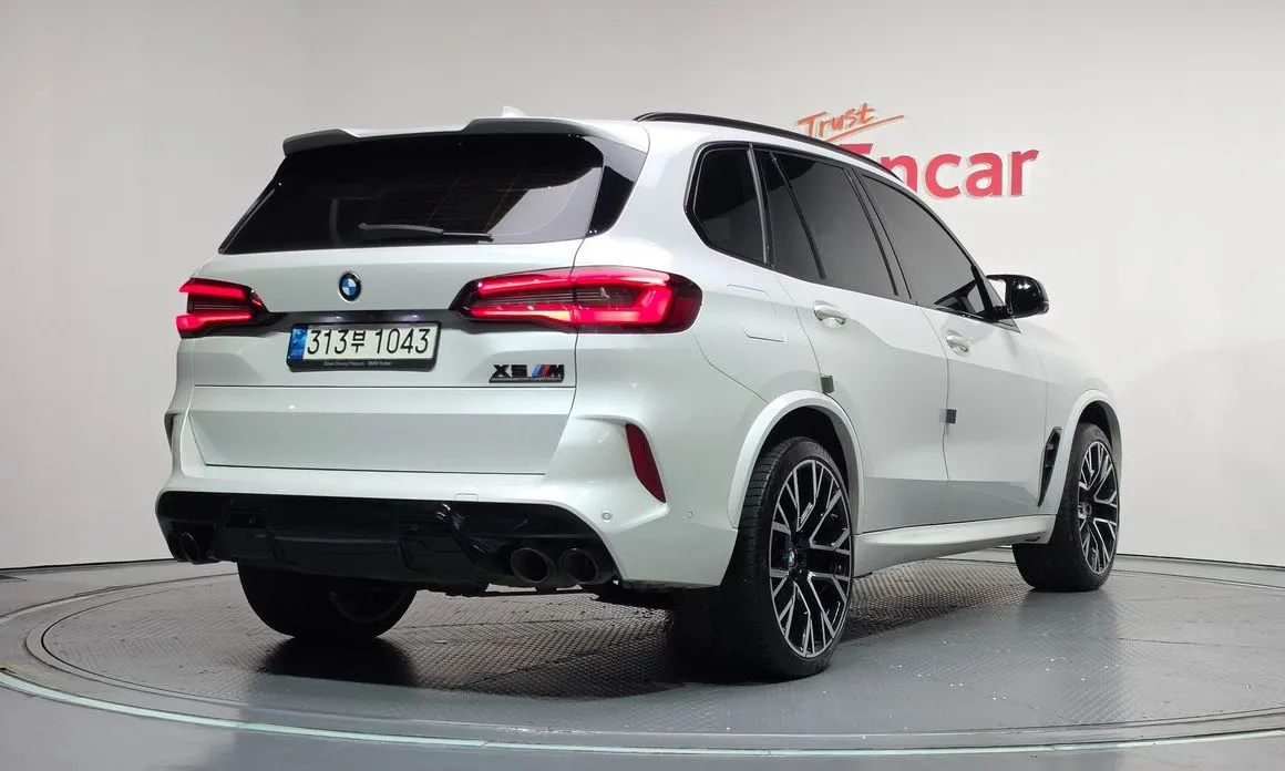 BMW X5M — фото 8