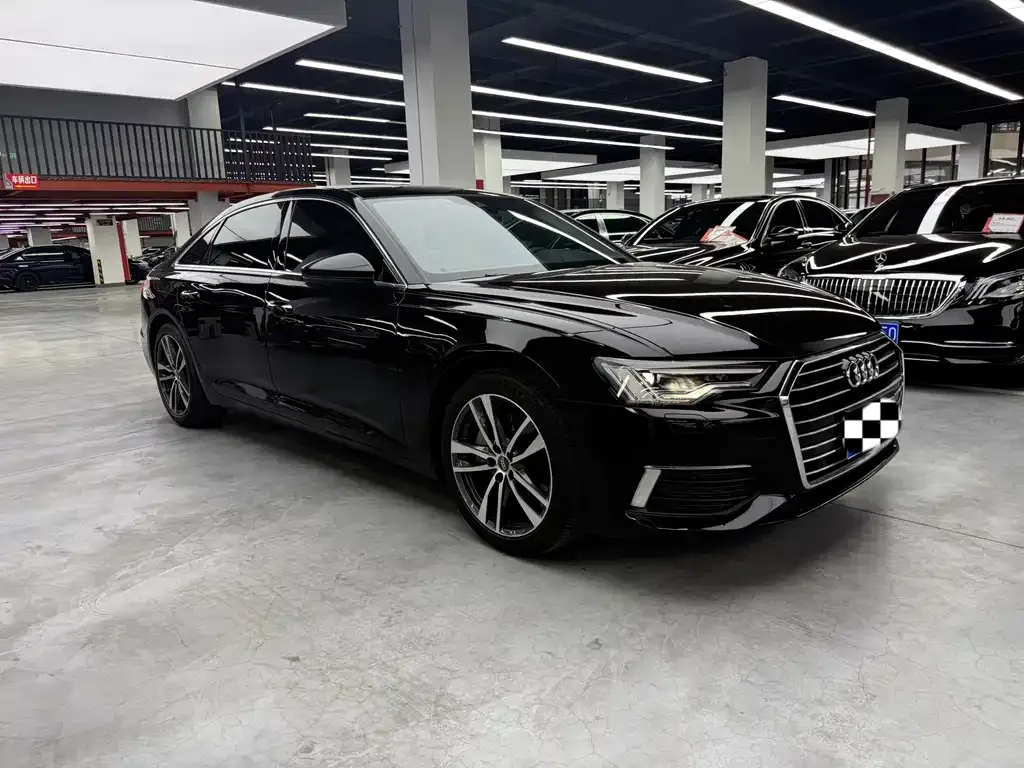 Audi A6L — фото 5