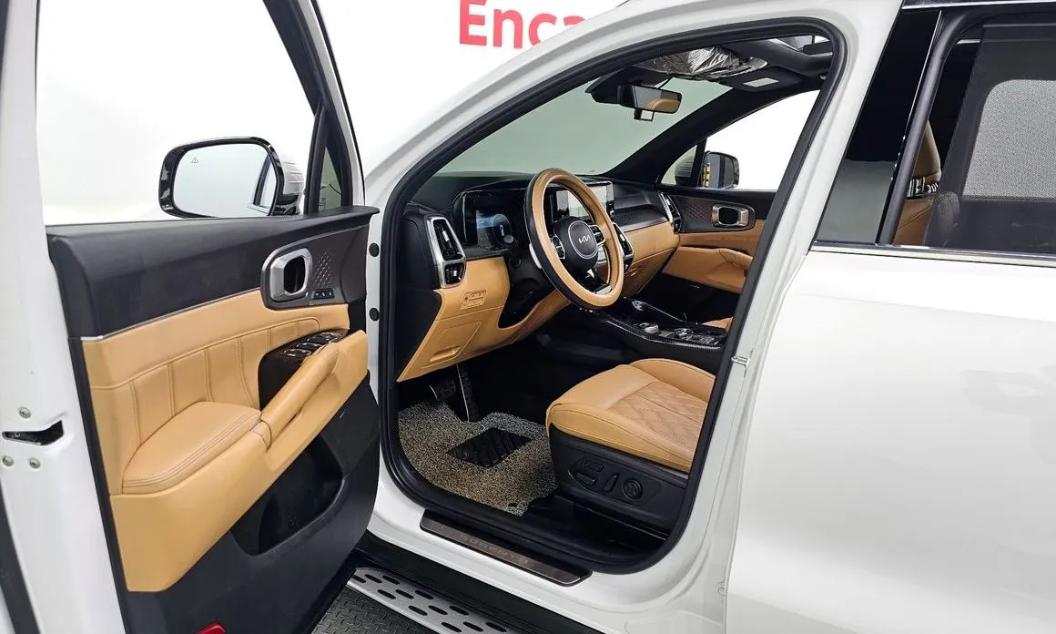 Kia Sorento — фото 8