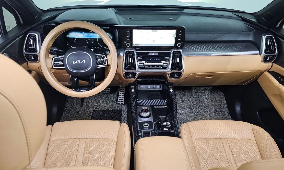 Kia Sorento — фото 7