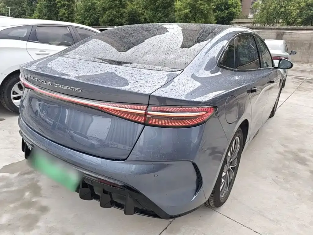BYD Seal — фото 6