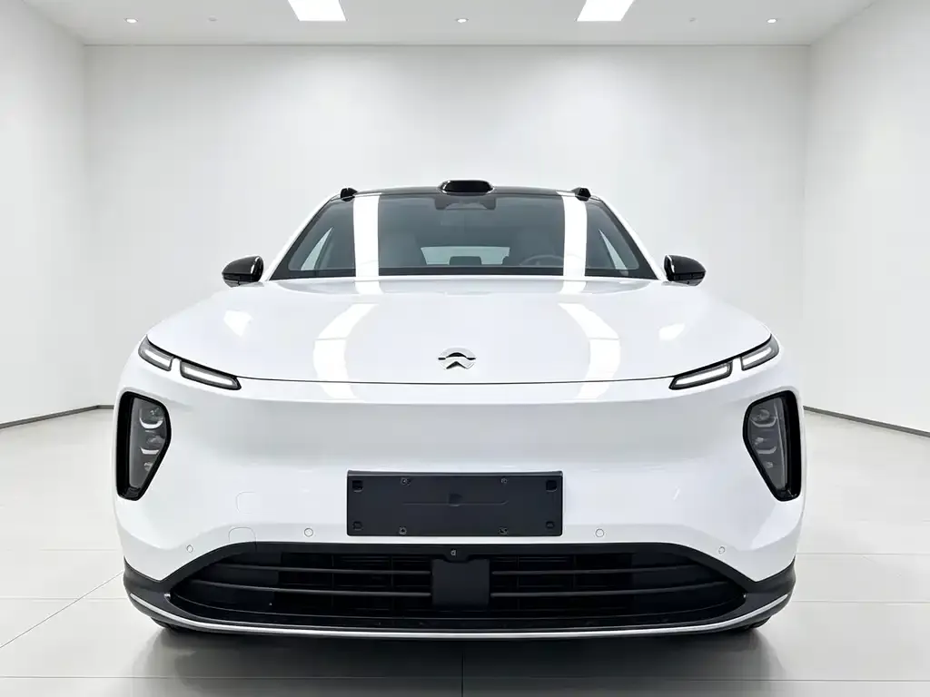 NIO EC6 — фото 7