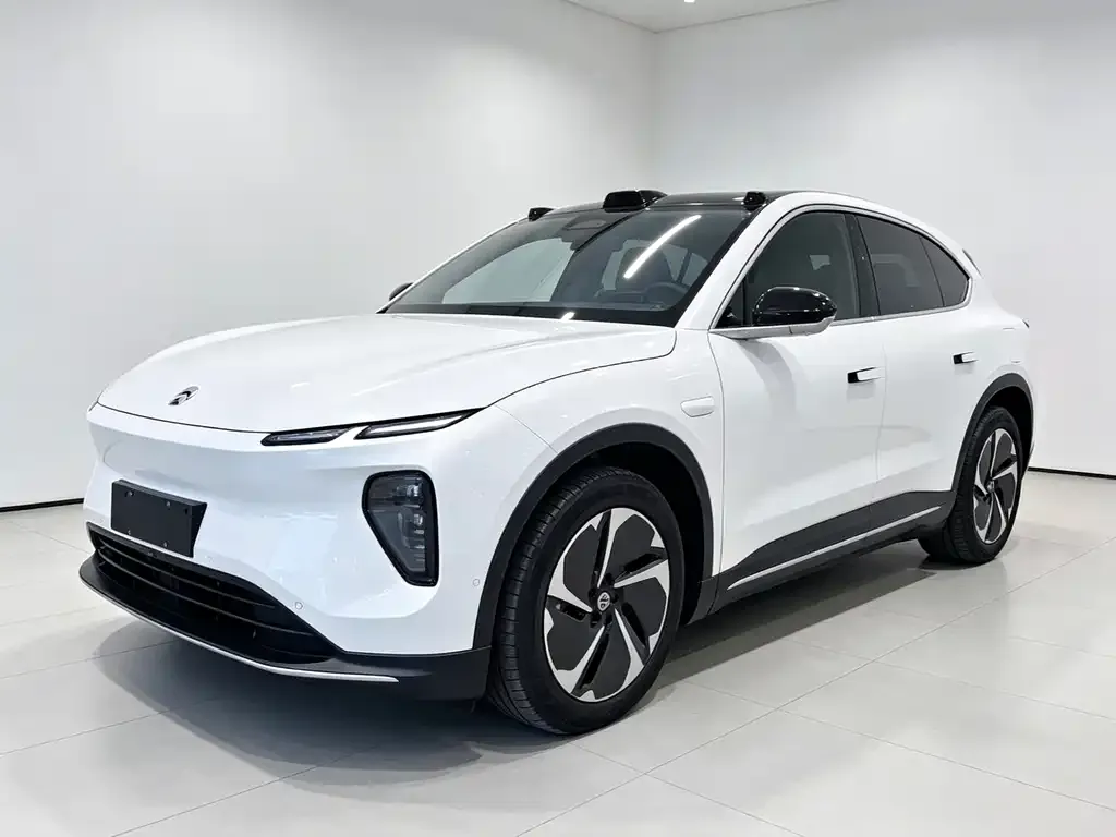 NIO EC6 — фото 8