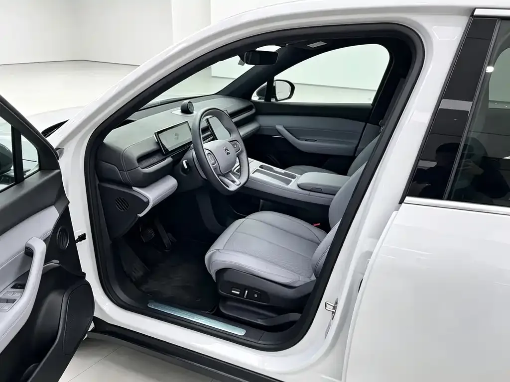 NIO EC6 — фото 2