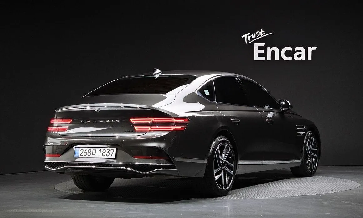 Genesis G80 — фото 2