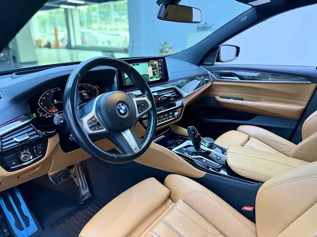 BMW 6 Series GT — фото 10