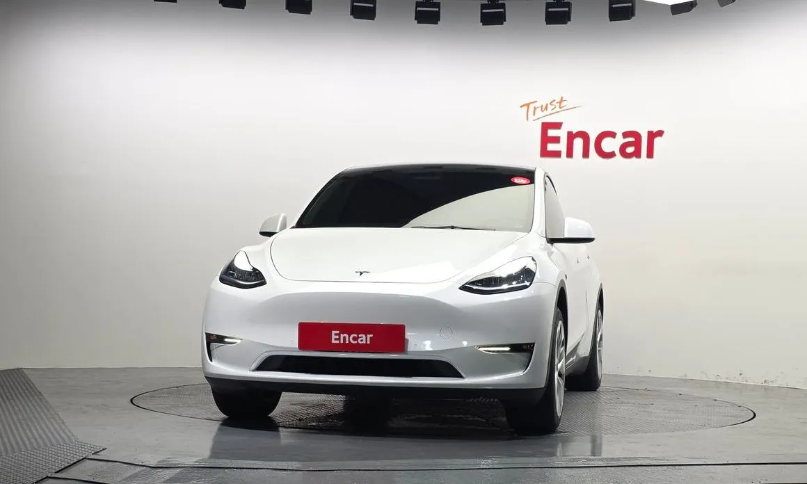 Tesla Model Y — фото 4