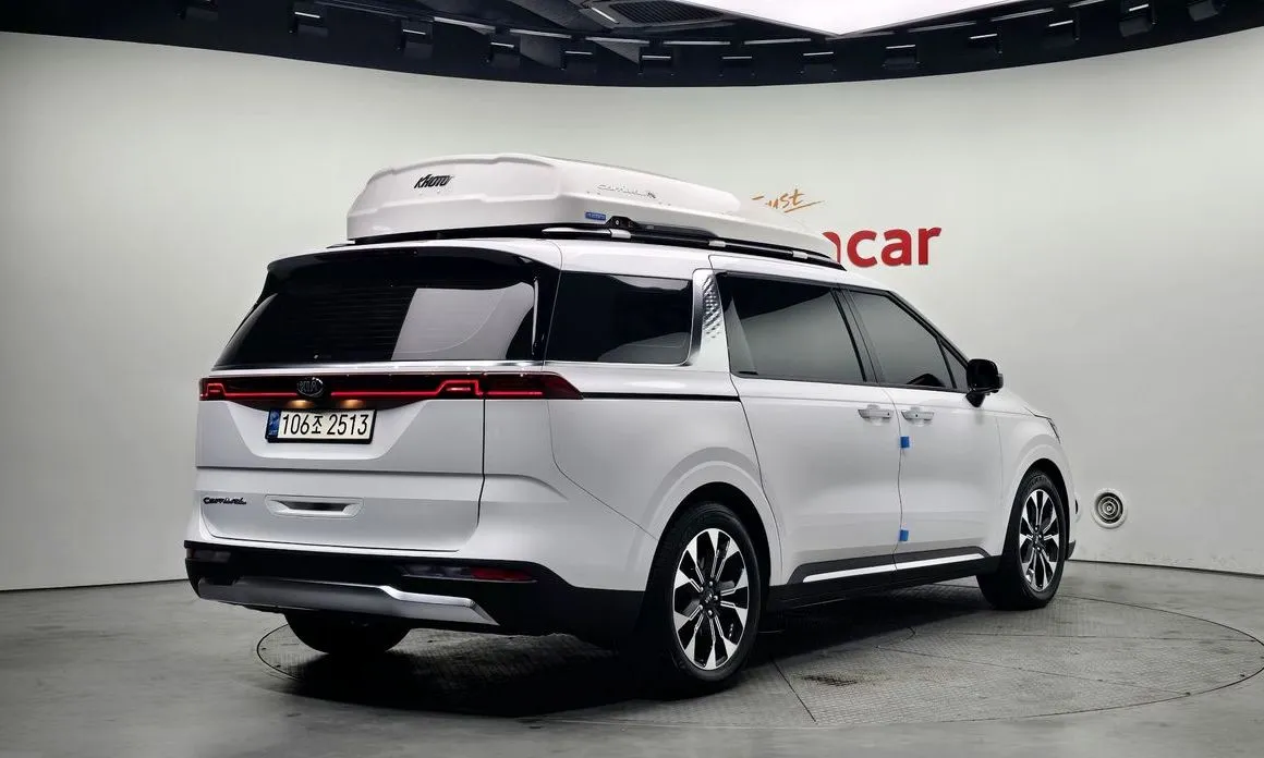Kia Carnival — фото 3