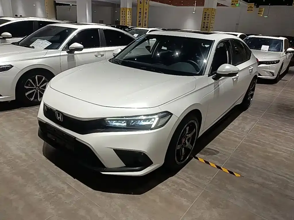Honda Civic — фото 1