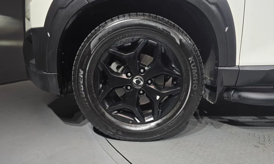KG Mobility (Ssangyong) Rexton — фото 10