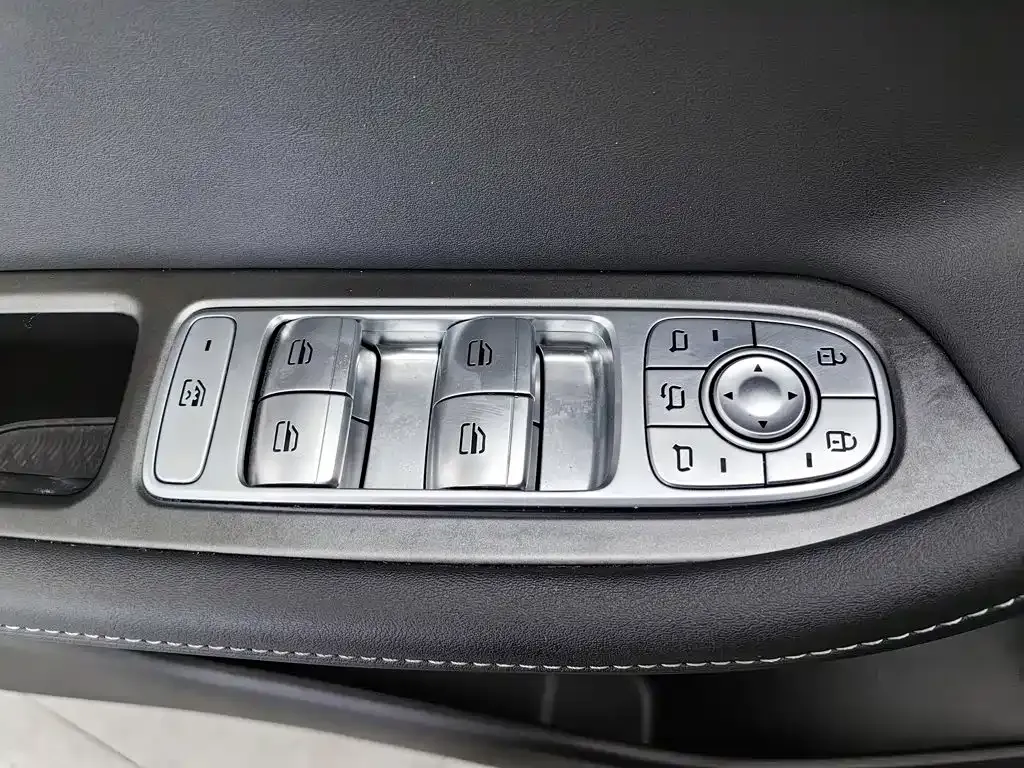 Chery Tiggo 8 PRO NEV — фото 10
