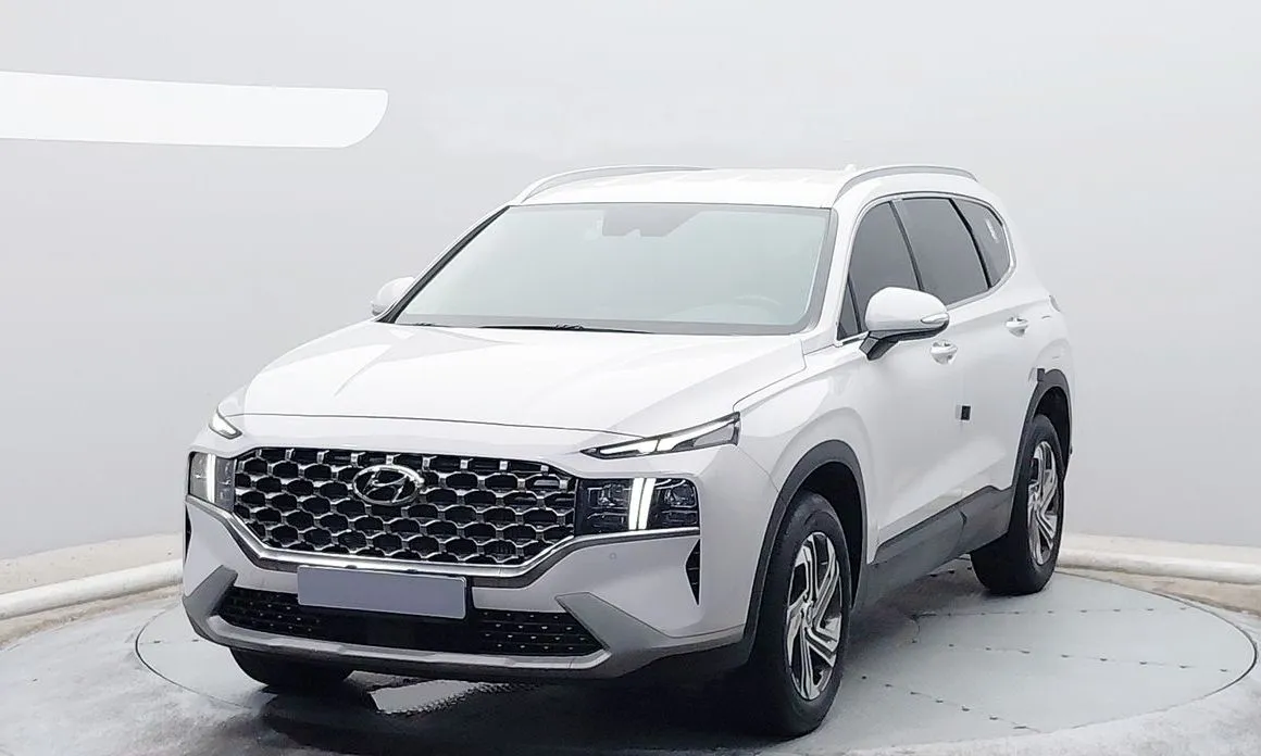 Hyundai Santafe — фото 1